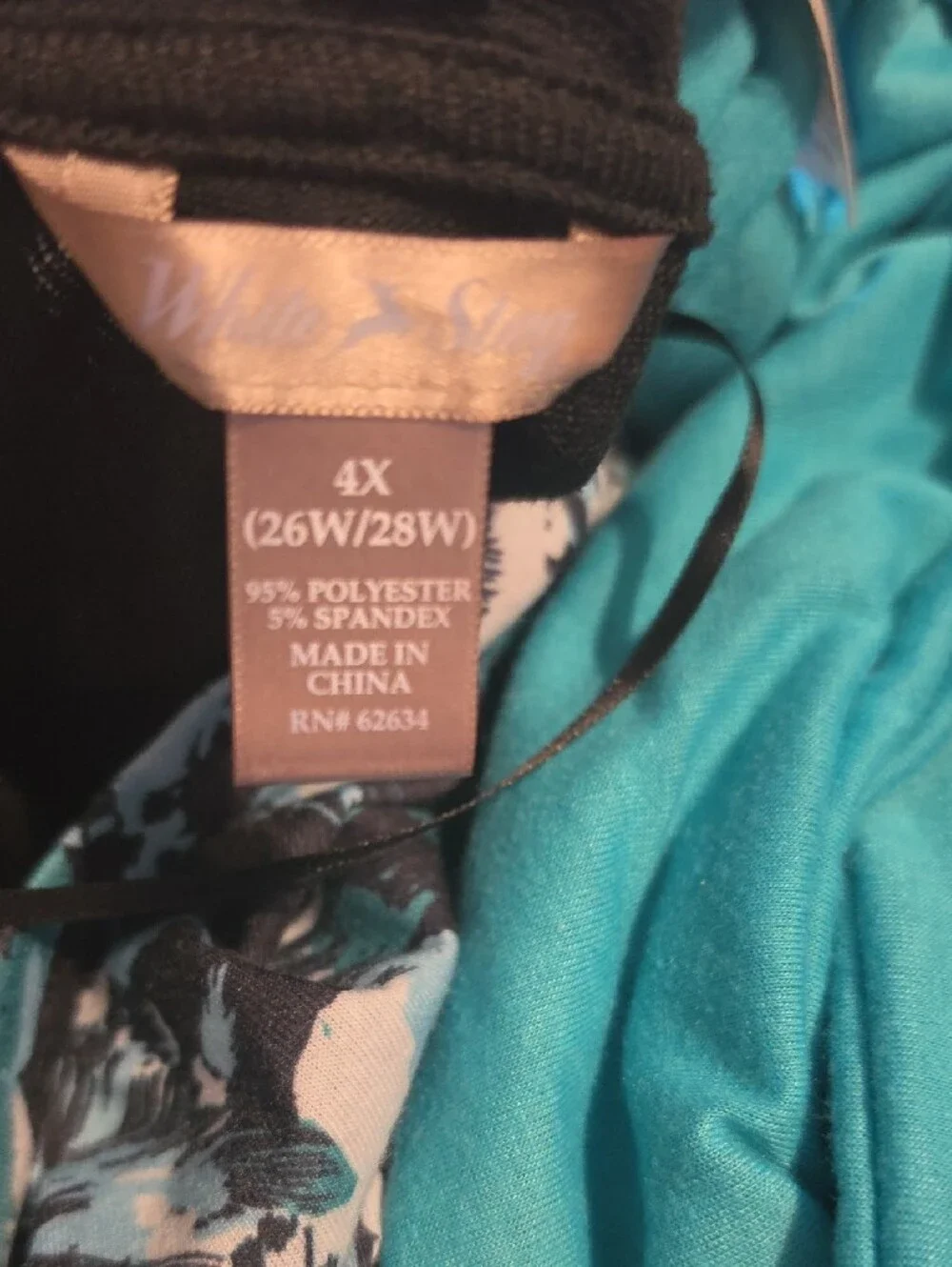 Women's White Stag Turquoise Infinity Scarf, Cardigan, Shell Plus Size 4X